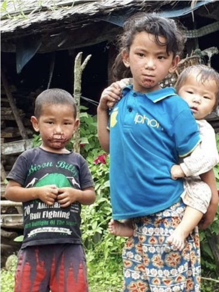 Niños nepalíes